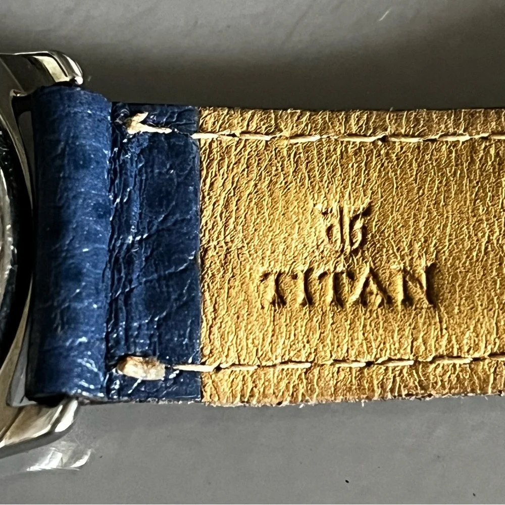 Titan Vintage Men's Water Resistant Watch